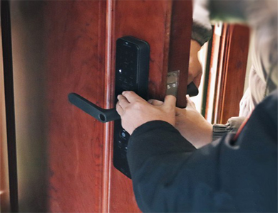 达日24小时上门开锁公司